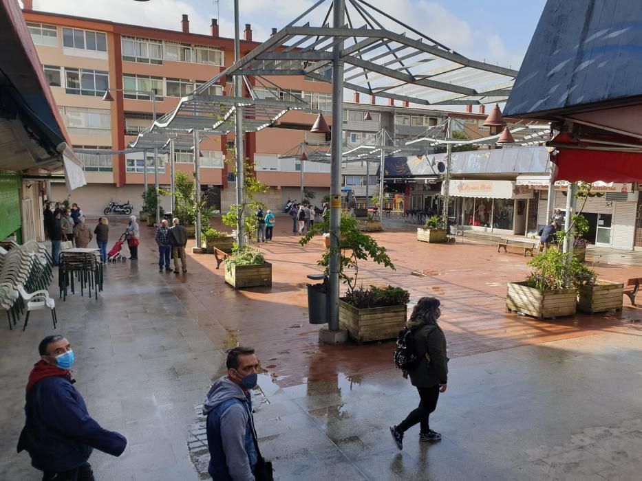 Desalojan un centro comercial en Vigo por un cortocircuito