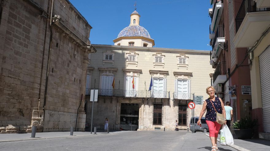 Orihuela aprueba ayudas de 330.000 euros en patrimonio histórico, deporte y el comercio