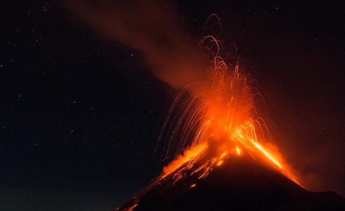 Un estudio liderado por el CSIC permite detectar la acumulación de magma meses antes de una erupción