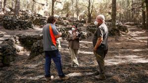 La pluja de cendra del volcà fa perillar un poblat aborigen d’interès arqueològic a La Palma