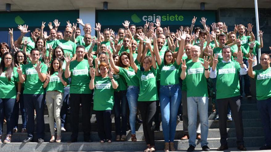 Cajasiete, con el Team Caja Rural