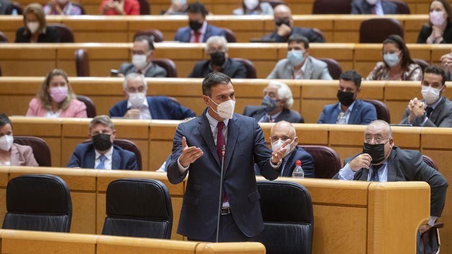 Sánchez defiende el "riguroso y solvente" plan del Gobierno para abaratar la luz.