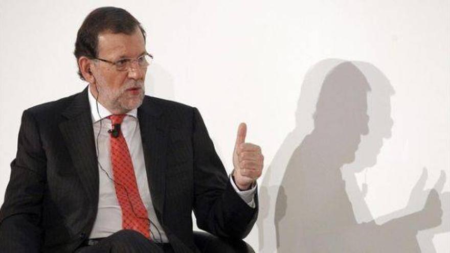 Rajoy aconseja al italiano Renzi a presentar un plan serio contra el déficit