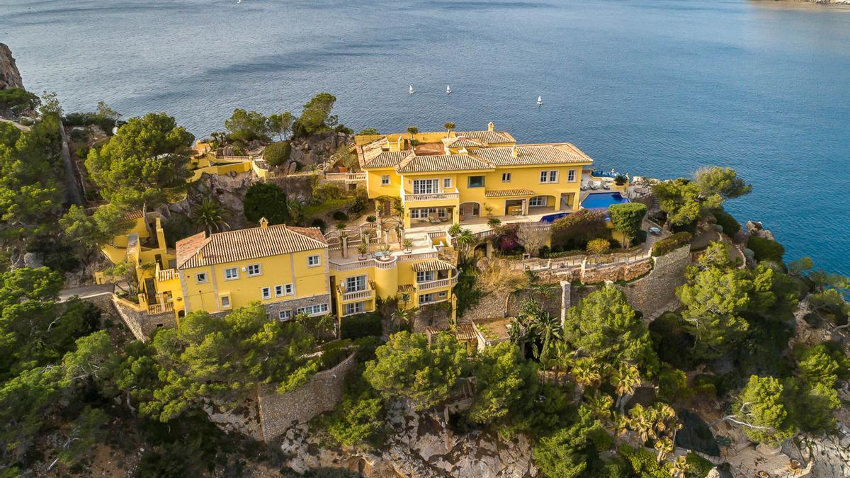 Las 8 villas más espectaculares del mundo: del palacio de 'Los Bridgerton' a una casa con playa privada
