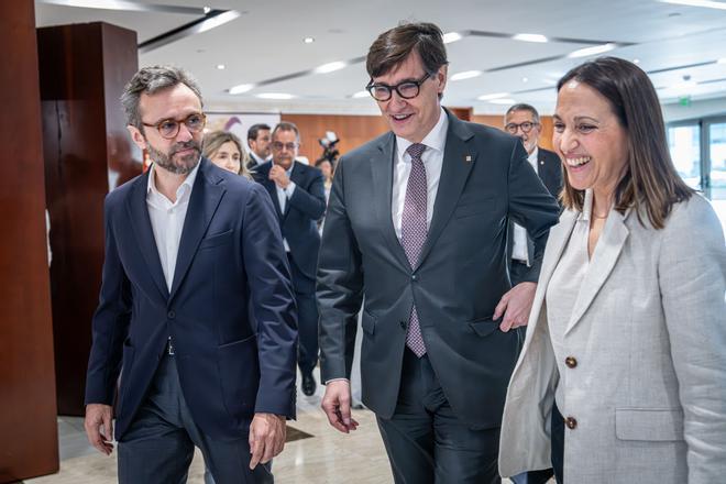 Asistentes al II Foro Prensa Ibérica sobre Paz y Seguridad en Europa