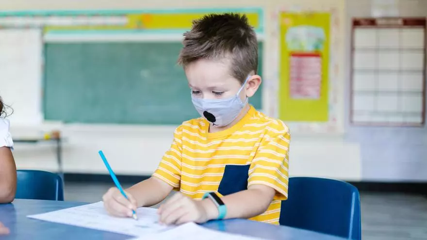 La mascarilla deja el jueves de ser obligatoria en los patios de los colegios de Baleares