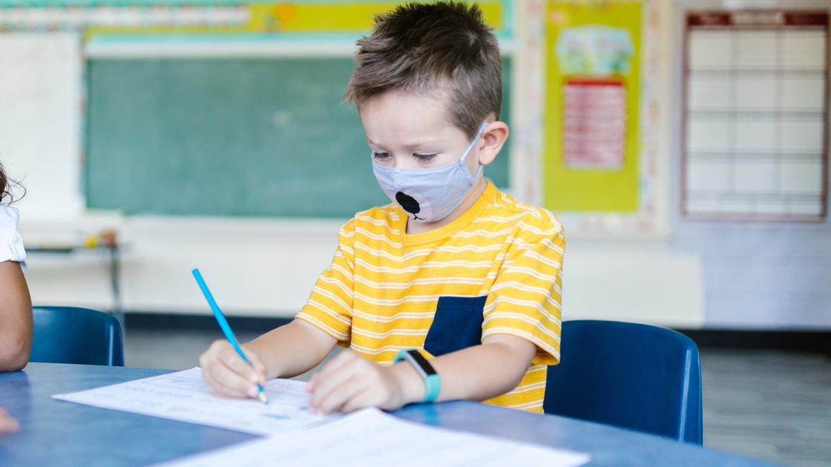 Logopedas y pediatras baleares observan un retraso en el desarrollo del habla en niños por la mascarilla y las restricciones