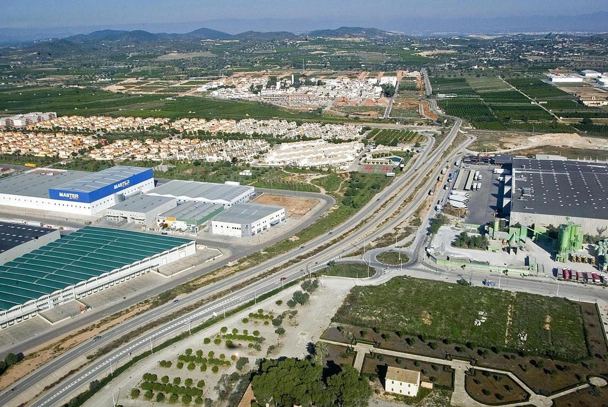 El área comprendida por Riba-roja de Túria, Loriguilla y Cheste se ha convertido en uno de los principales polos logísticos e industriales de la Comunitat Valenciana.