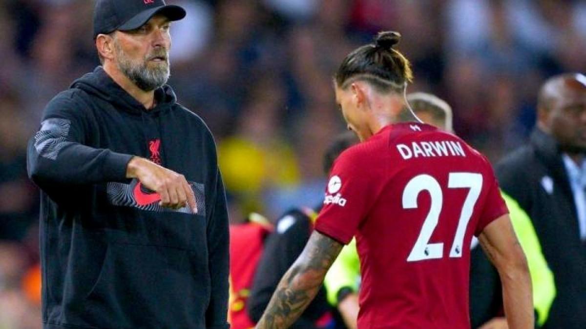 Darwin Núñez tras ser expulsado en Anfield