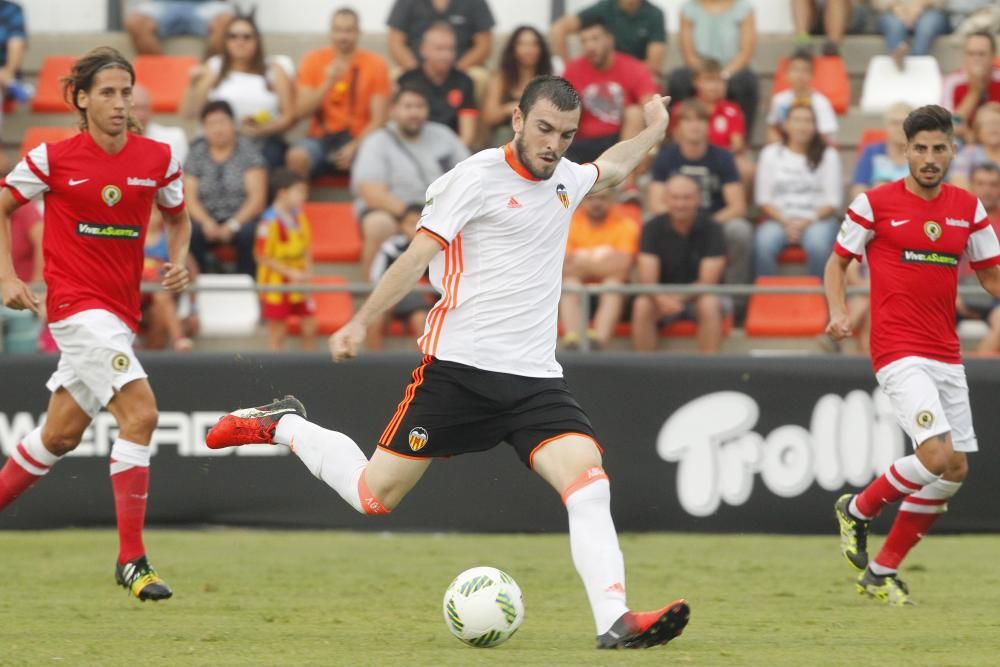 Las mejores imágenes del Valencia Mestalla - Hércules