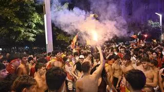Zaragoza repartió justicia: así fue la celebración del Mundial de España en la plaza de España