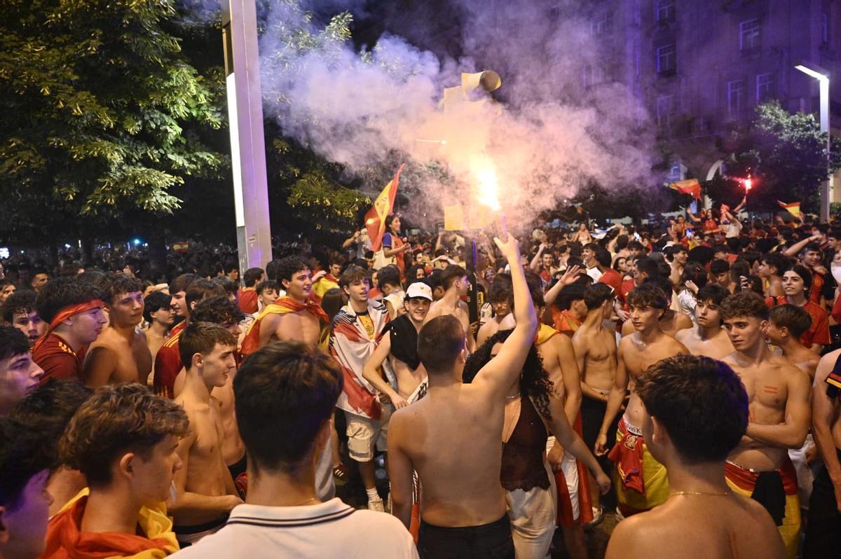 En imágenes | Zaragoza celebra el triunfo de España en la final del Mundial