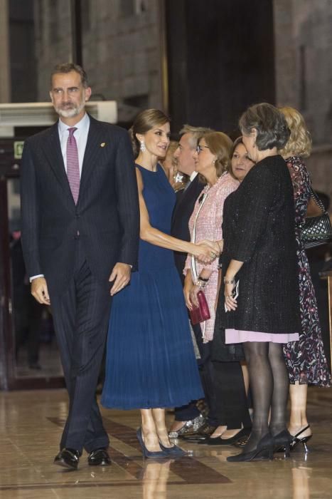 Los Reyes asisten al concierto de la Fundación Princesa de Asturias en el Auditorio Príncipe Felipe