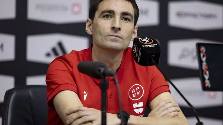 Bengoetxea no puede reprimir las lágrimas al describir, en primera persona, el daño que provoca cuestionar a los árbitros