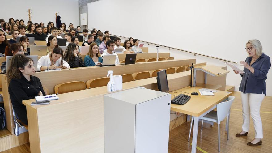 Los campus gallegos, quintos por la cola en matrículas a tiempo parcial en grado para conciliar
