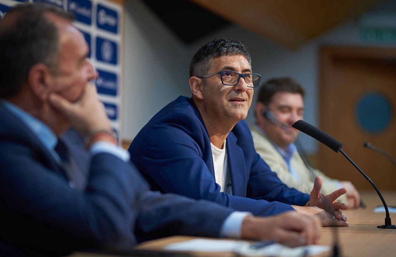 Presentación del nuevo director deportivo del CD Tenerife, Mauro Pérez
