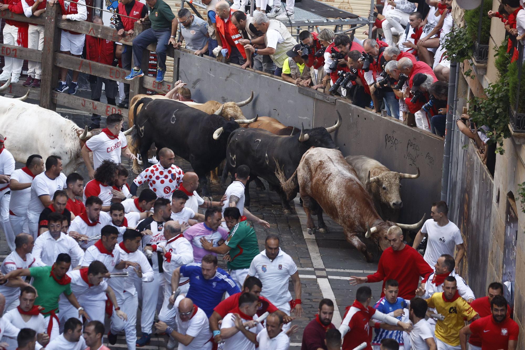 Primer encierro de l (152210717).jpg