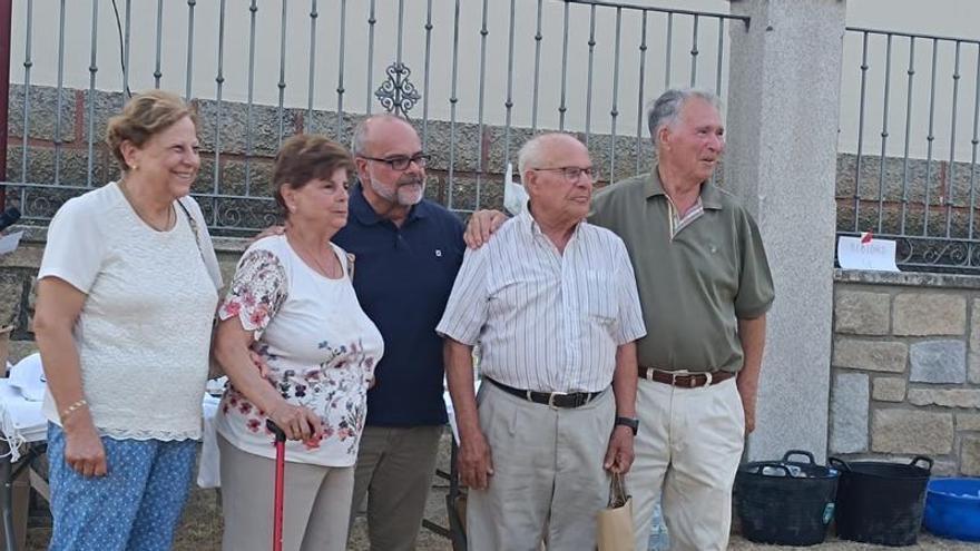 GALERÍA | Emotivo homenaje a los mayores de Argusino
