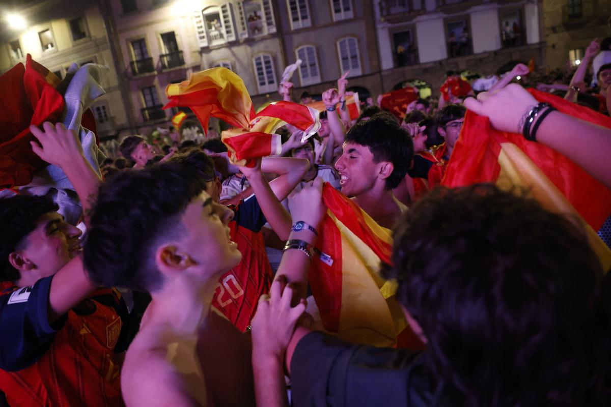 Las celebraciones del Mundial en Avilés, en imágenes