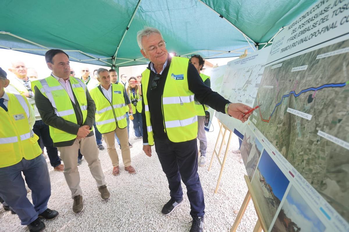 Pérez Llorca visita las obras del postrasvase Júcar-Vinalopó Tramo II