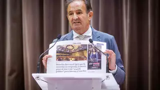 El PP defiende ahora al concejal suspendido del PSOE: "No dudo de la honestidad de Gómez Gámez"