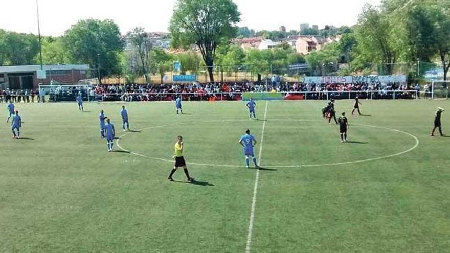 Imagen del partido entre Llosetense y Unión Adarve.