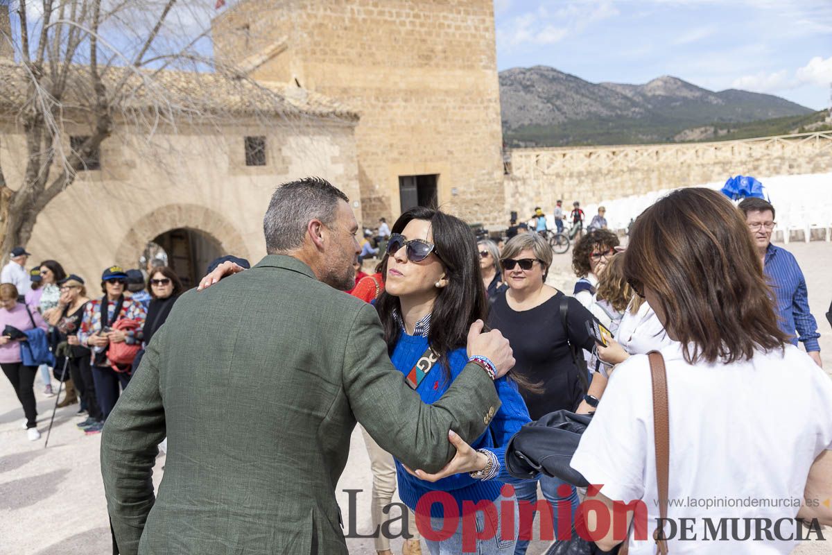 La vicaría de Cartagena, la UCAM, junto a asociaciones y peregrinos de toda España se ponen a los pies de la Vera Cruz