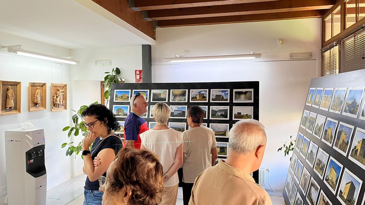GALERÍA | Exposición sobre palomares de Fermoselle