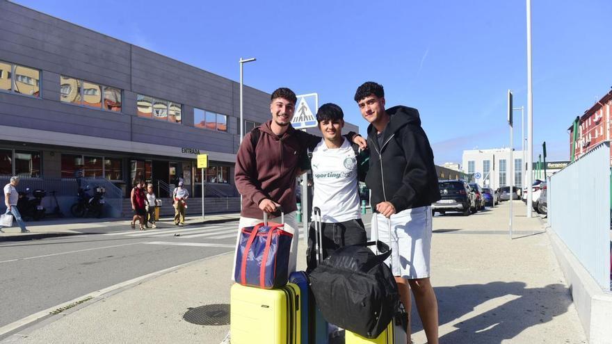 Las quejas sobre los trenes, de nuevo protagonistas en la víspera del inicio del curso en A Coruña: "Renfe me ha obligado a cambiarme al coche"