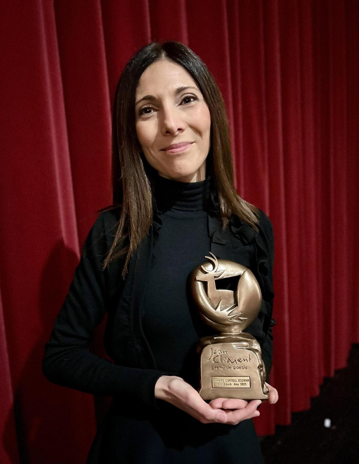 AMPARO CORTELL ESCRIVÀ. Premi de Poesia Joan Climent 2025