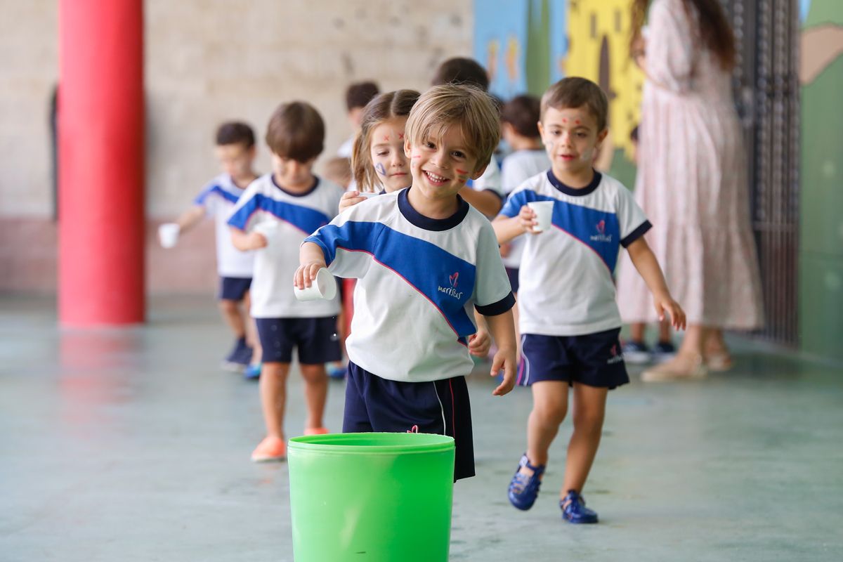 La comunidad educativa dice adiós al curso más difícil