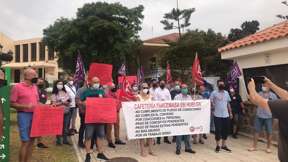 Protesta de los  trabajadores en Parcemasa.