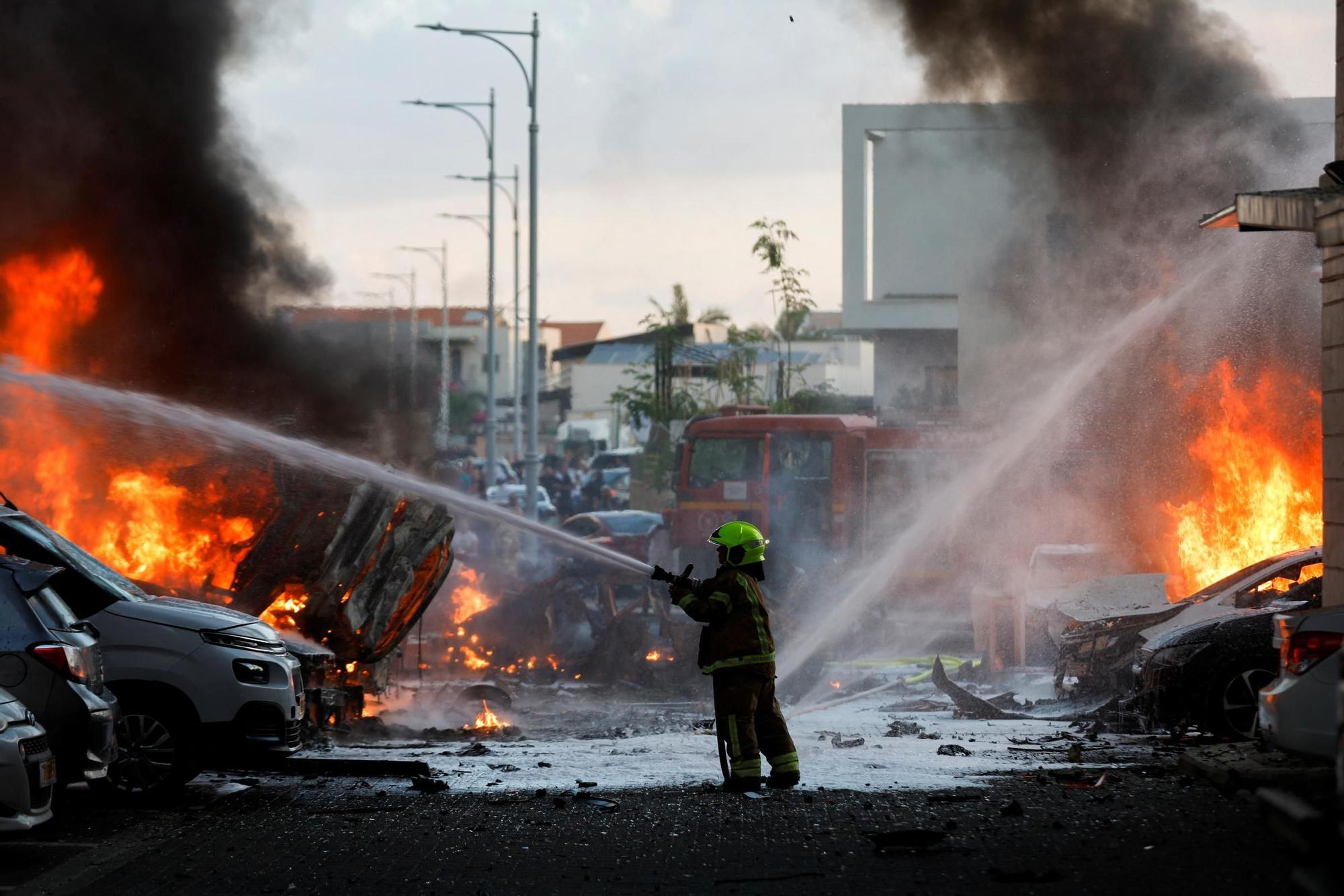 Ataque procedente de la Franja de Gaza en Ashkelon, Israel.