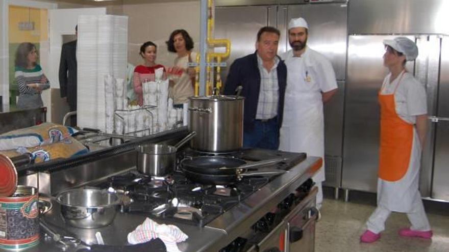 El colegio Canales y Martínez estrena cocina para 200 alumnos
