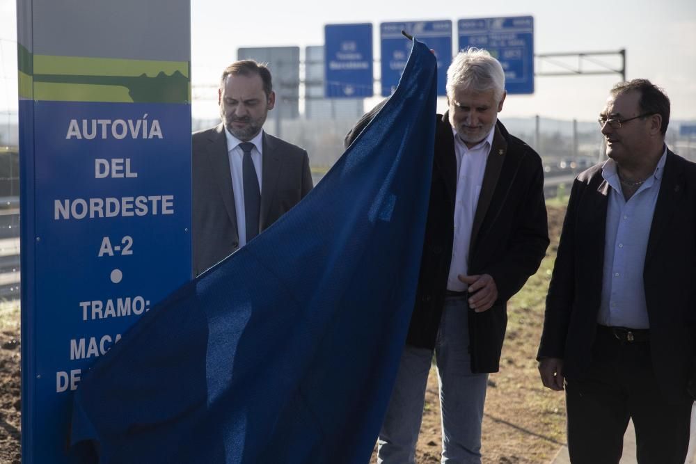 Foment inaugura el nou tram desdoblat de l'N-II, entre Sils i Maçanet