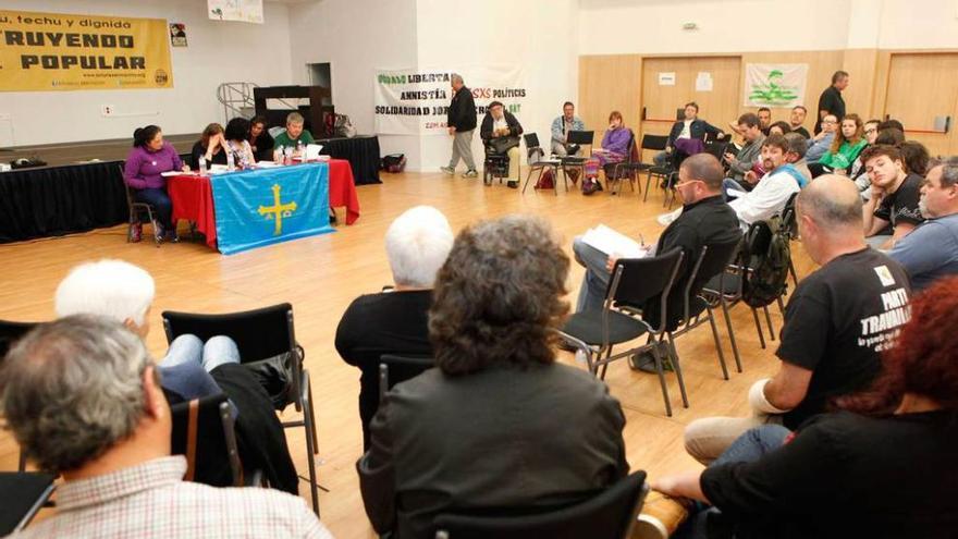 Asistentes de toda España, en el colegio Jovellanos.