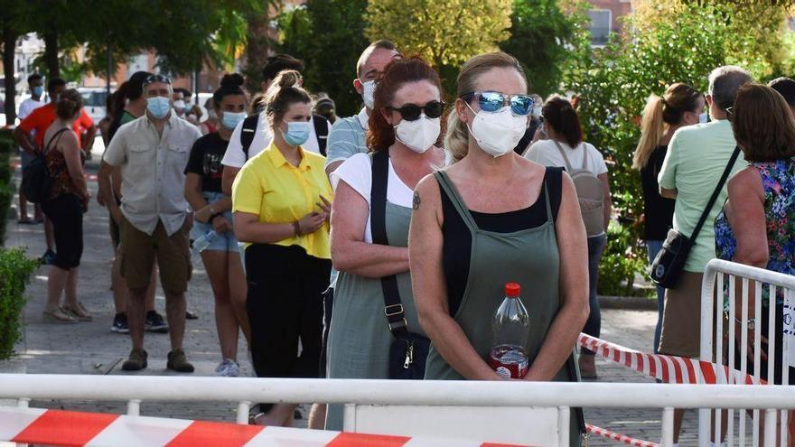 La mascarilla será obligatoria en toda Andalucía a partir de las 00.00 horas del miércoles