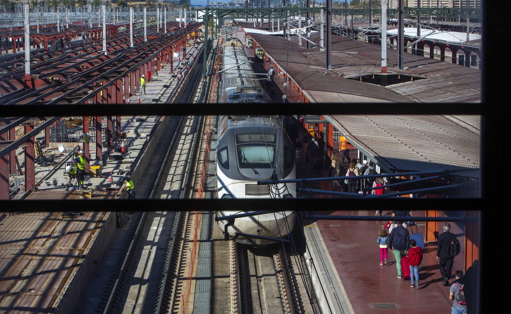 Así ven los pasajeros habituales el cambio de estación de Atocha a Chamartín