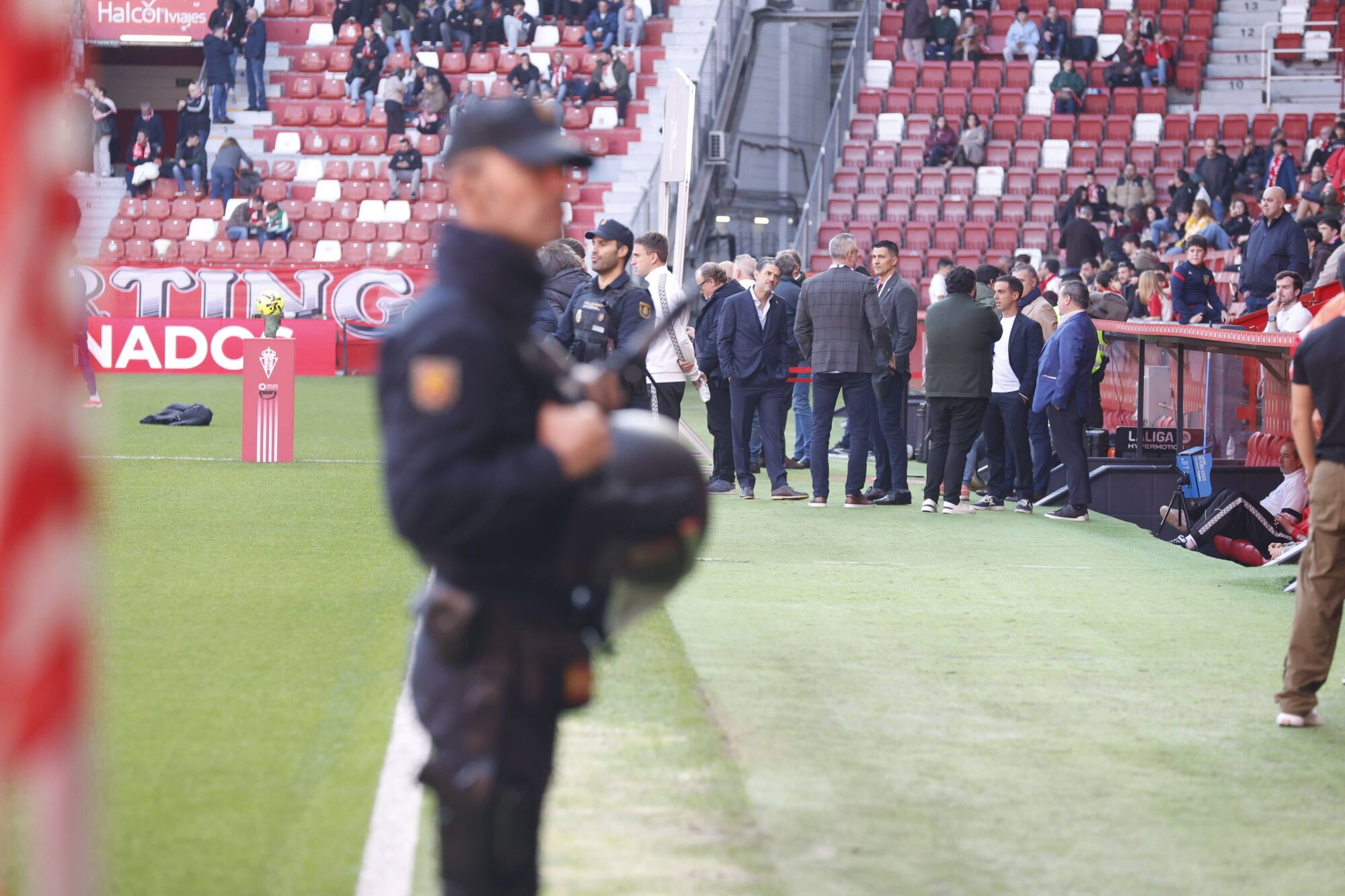 EN IMÁGENES: Gran victoria del Sporting contra el Granada en El Molinón