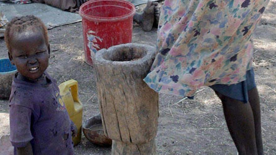 Miles de niños mueren de hambre en Sudán del Sur.