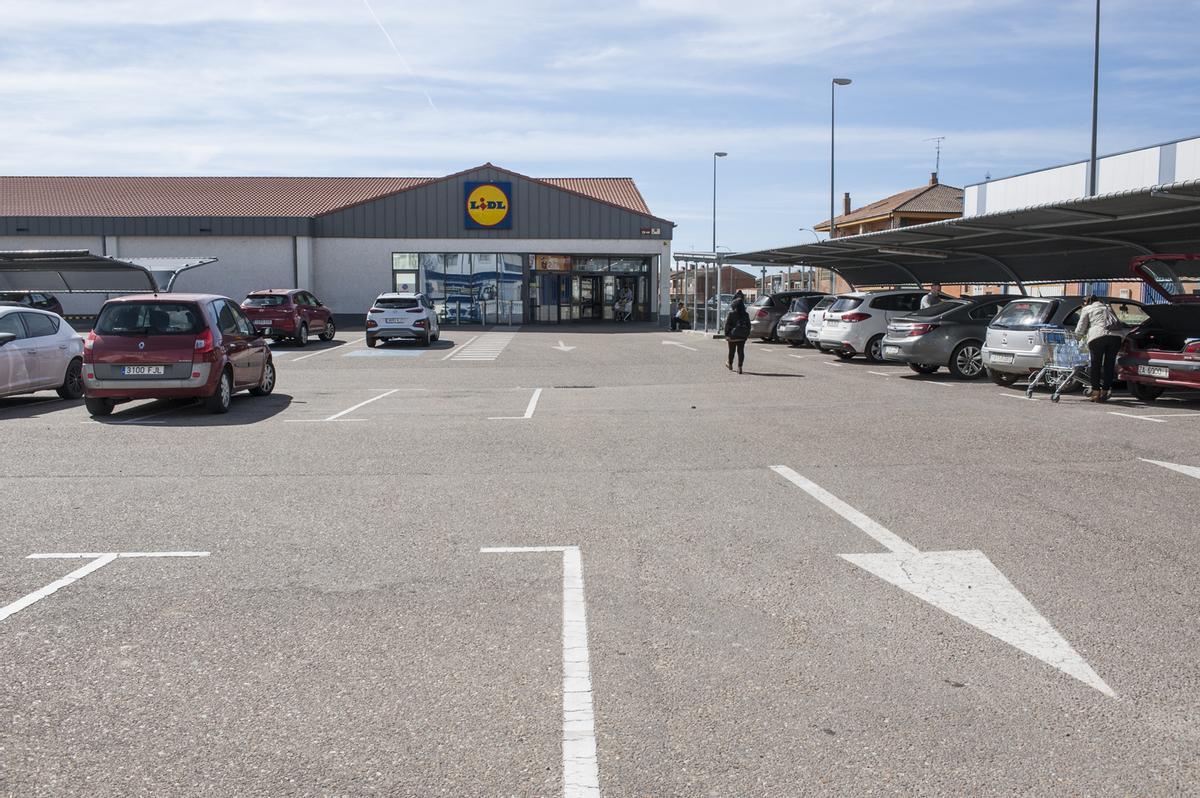 Superficie de la cadena alemana en Benavente.