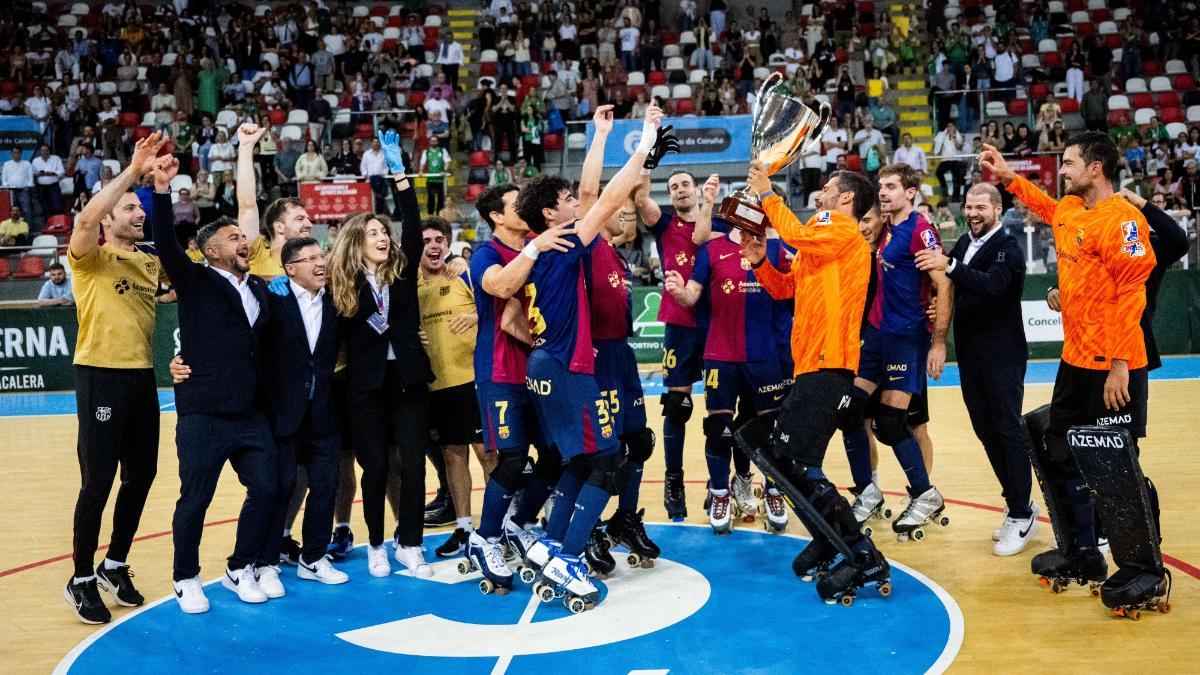 El Barça celebró en Riazor la conquista de la OK Liga