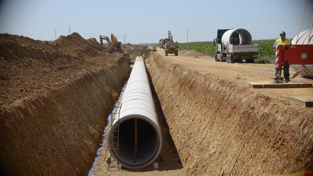 Obras en un regadío