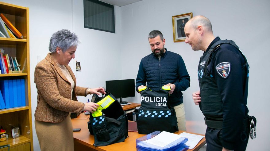 El Ayuntamiento de Calasparra dota a la Policía Local de nuevos chalecos antibalas