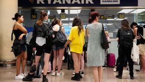 Set vols cancel·lats i retards en 72 en la novena jornada de vaga de Ryanair
