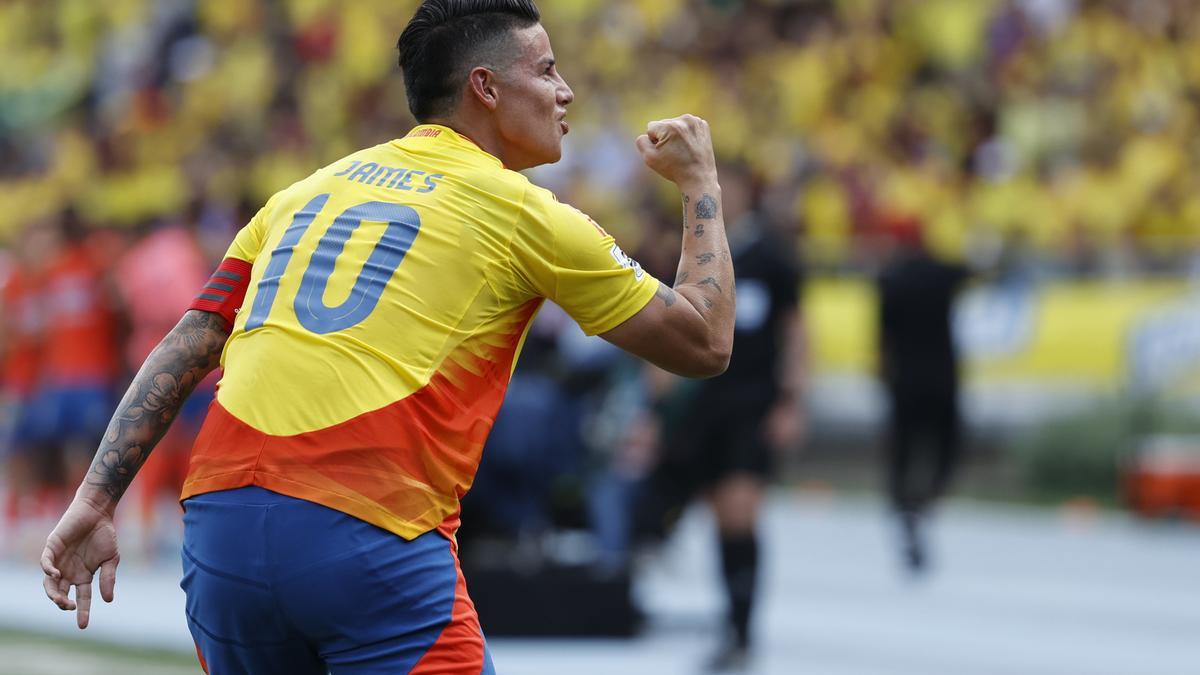 James fue protagonista en el Colombia 2-1 Argentina.