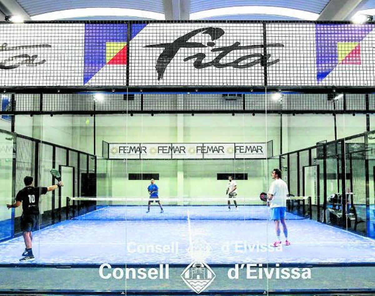 Los partidos se disputarán en las instalaciones de Ibiza Pádel Indoor.