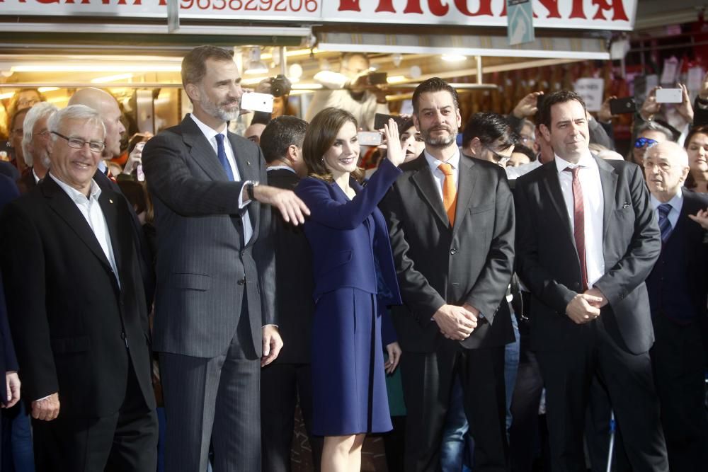 Los Reyes en el Mercado Central de Valencia