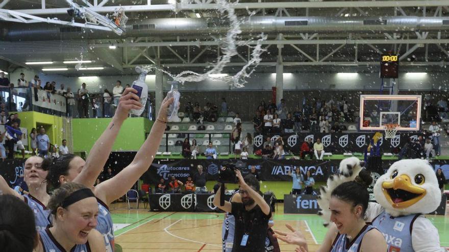 Jóvenes y celestes: la plantilla del ascenso del Celta Femxa Zorka