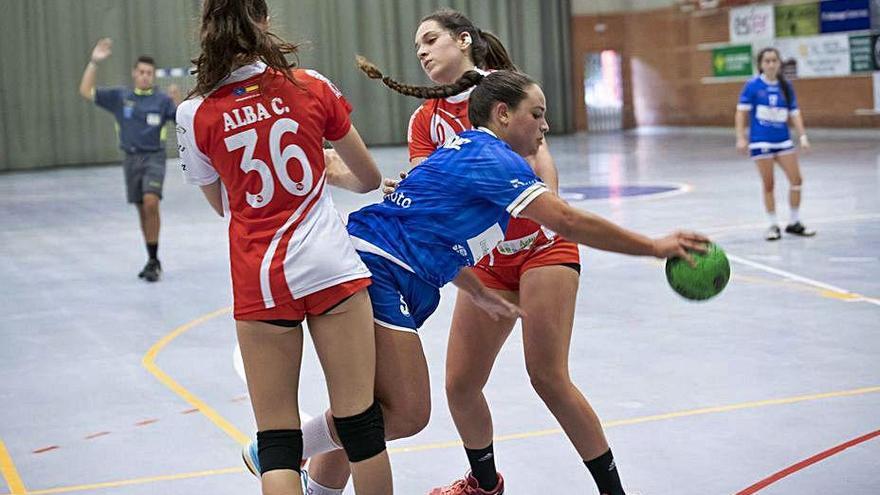 Laura González, durante un partido del Base Oviedo.